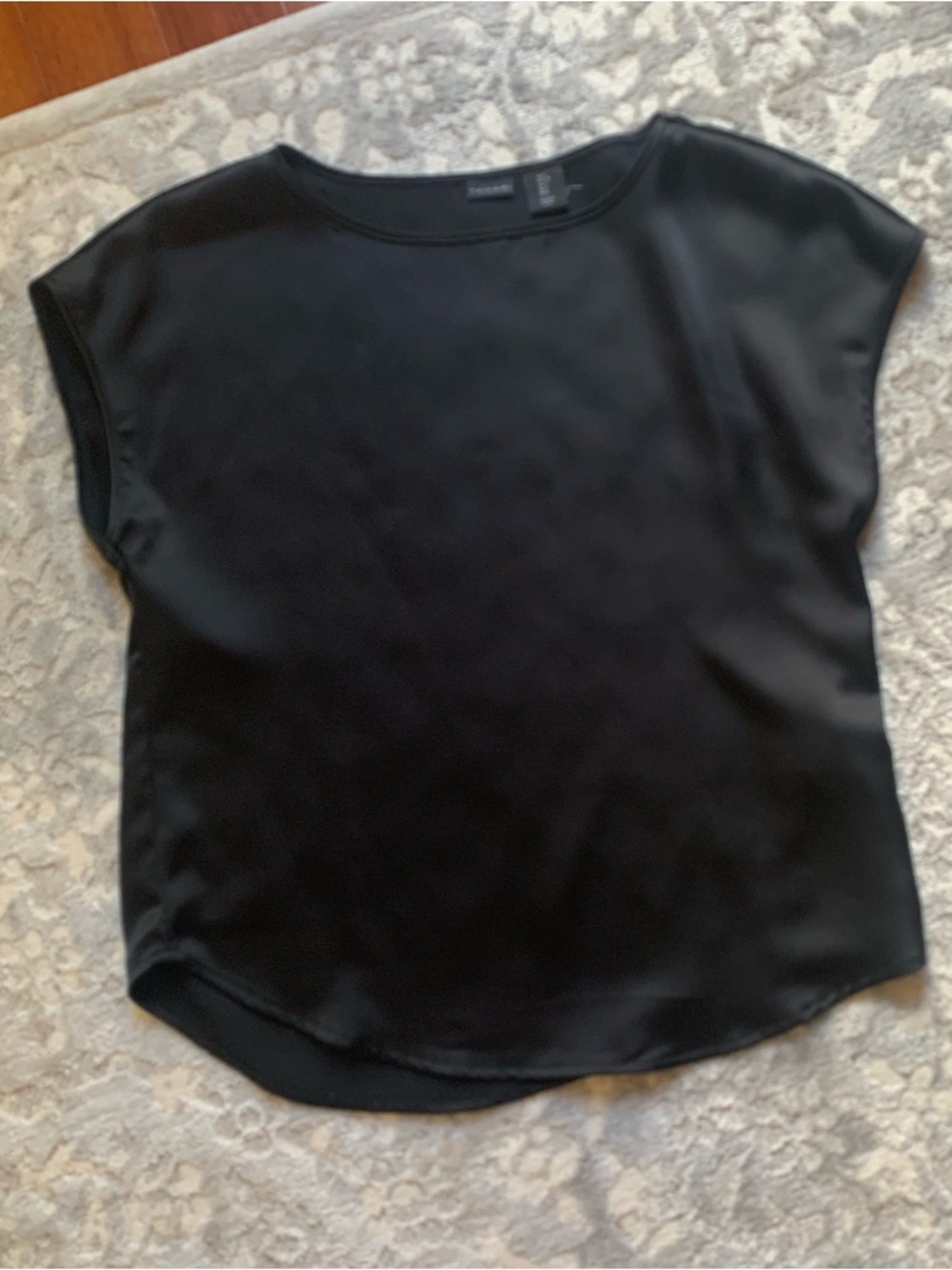 Tahari Black Satin Cap Sleeve Blouse